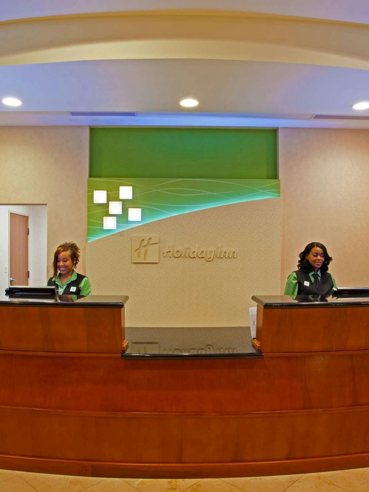 Hotel Holiday Inn Fort Wayne IPFW & Coliseum photo 5