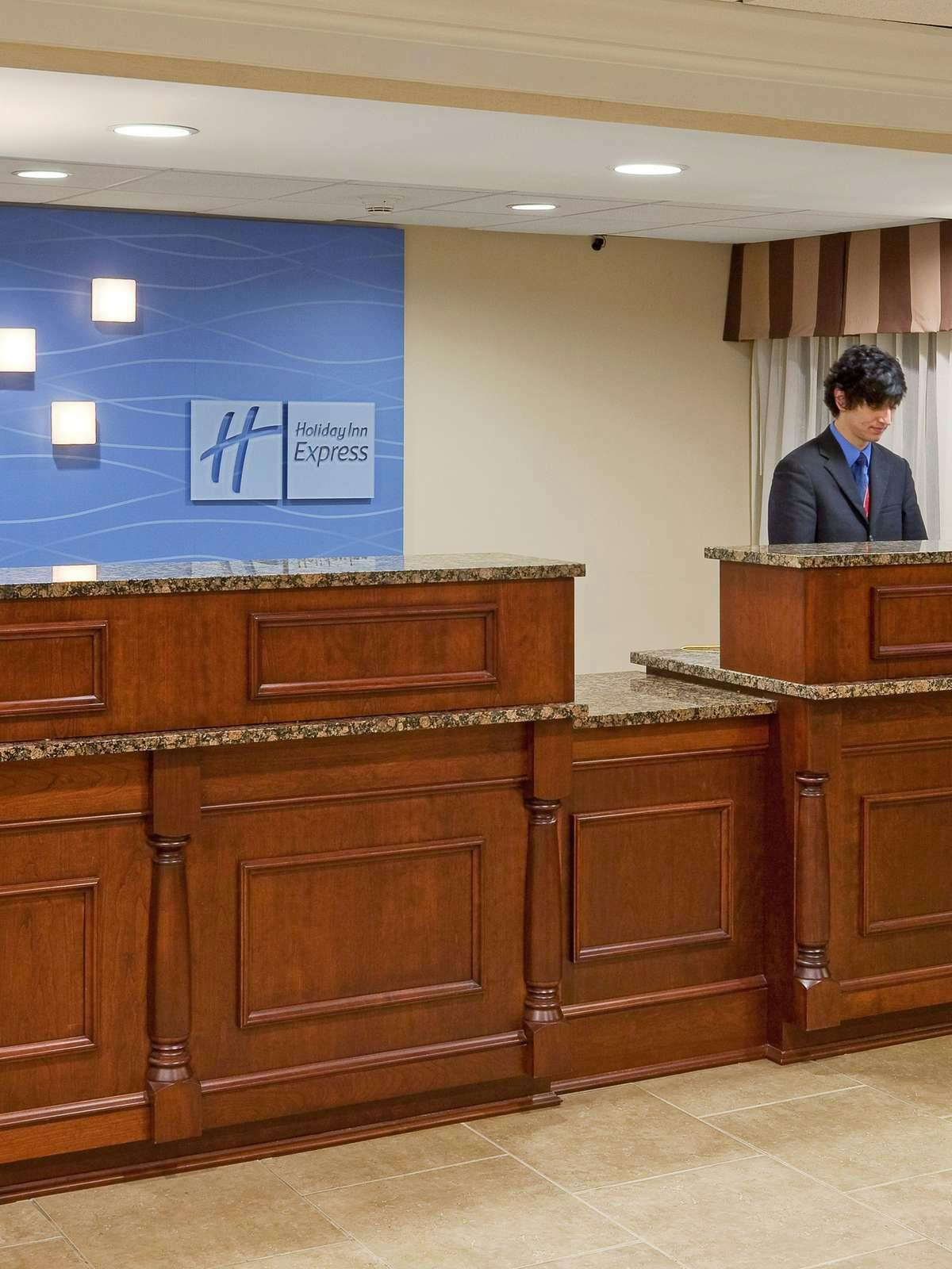 Hotel Holiday Inn Express Wilkes Barre East photo 4