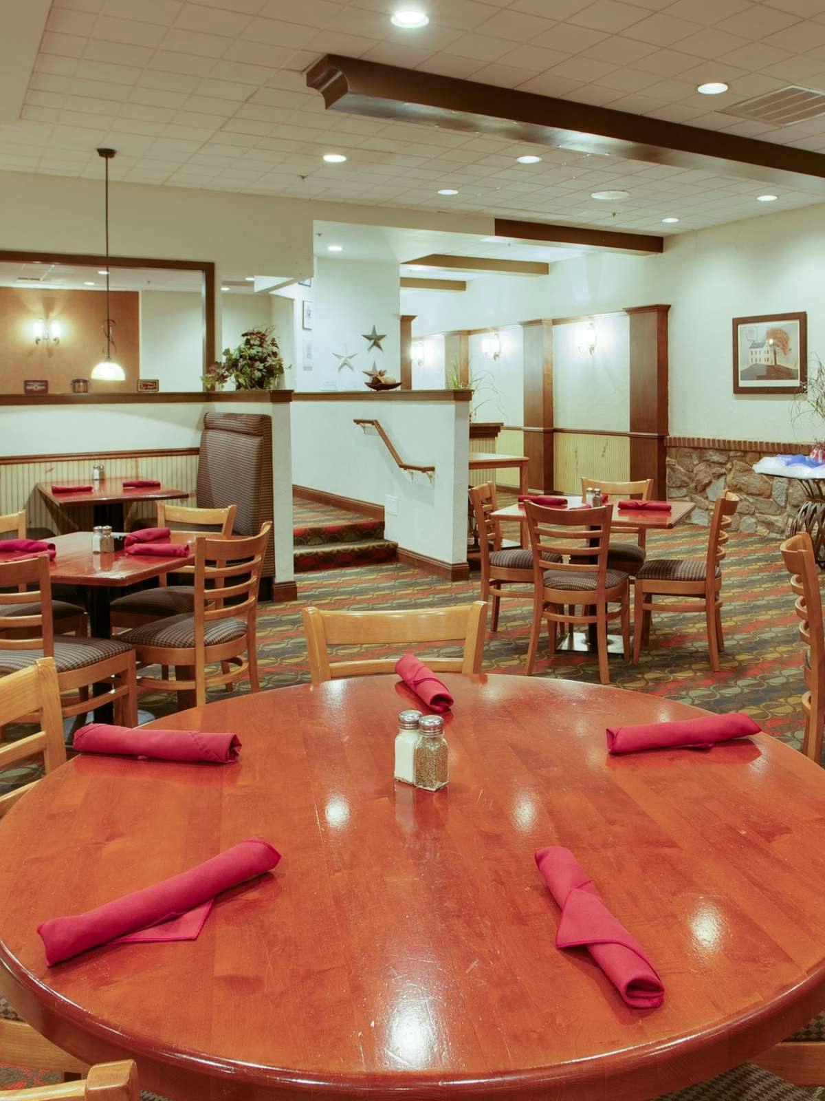 Hotel Holiday Inn Harrisburg photo 5