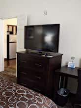 Hotel Staybridge Suites Minot photo 3