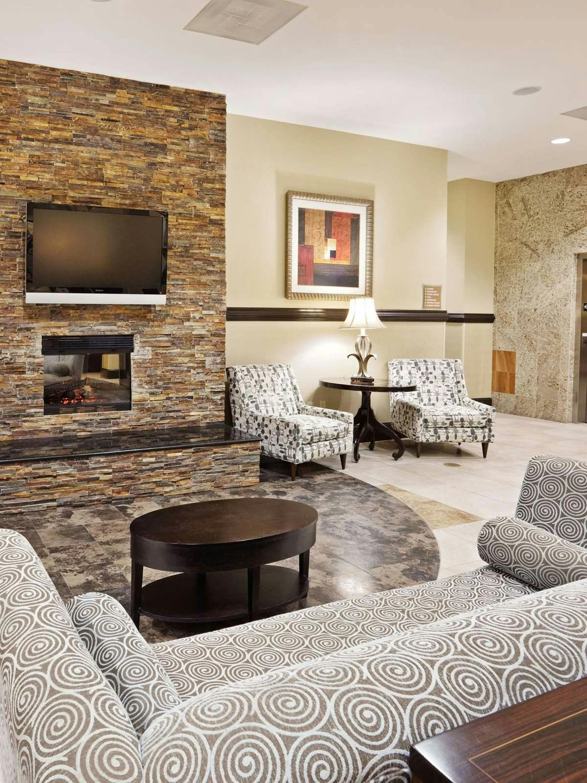 Hotel Holiday Inn Hotel & Suites Beaufort photo 3