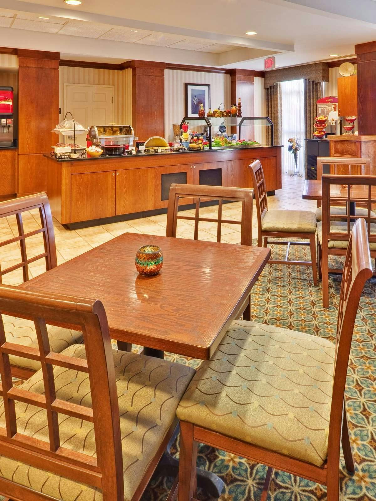 Hotel Staybridge Suites Memphis Poplar Avenue East photo 4