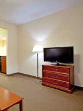 Hotel Holiday Inn Hotel & Suites Beckley photo 2