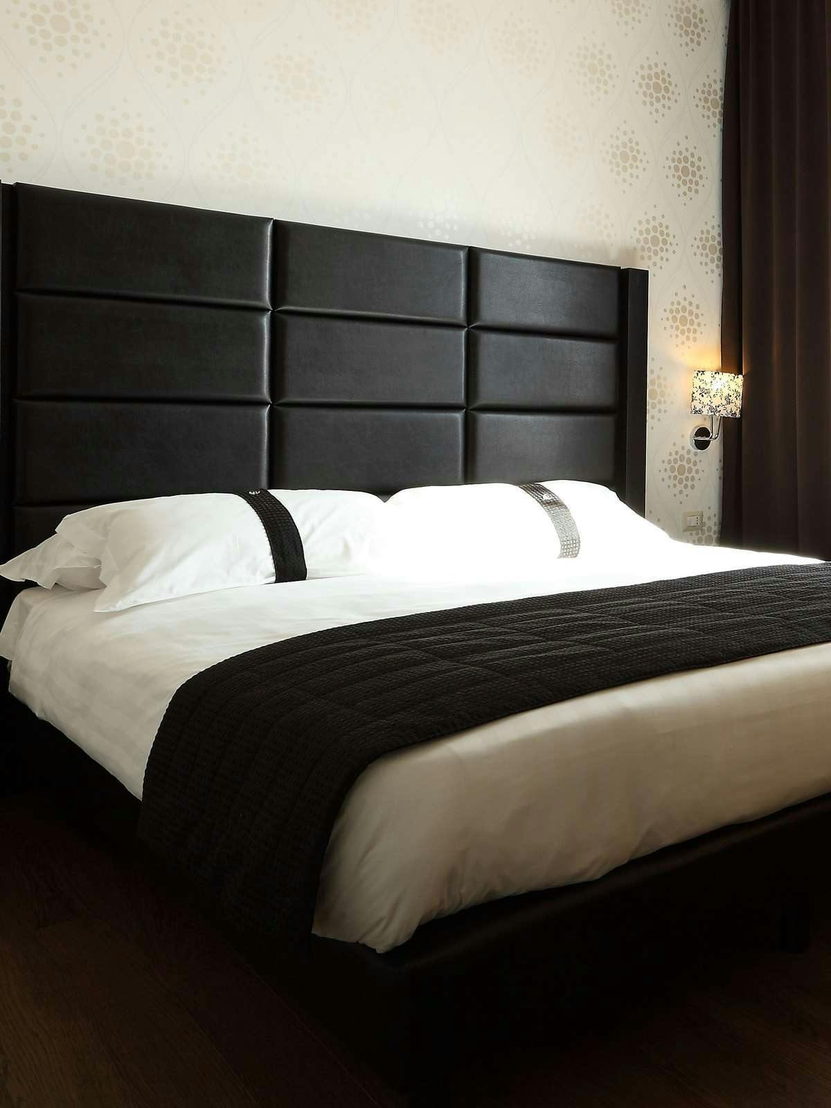 Hotel Holiday Inn Genoa City photo 1