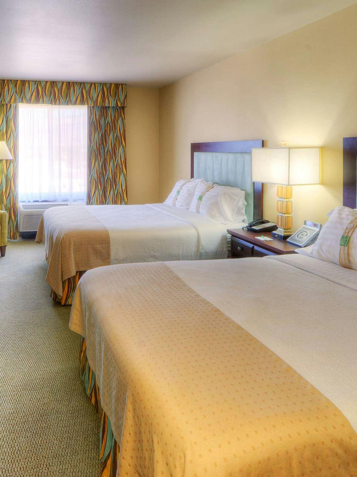 Hotel Holiday Inn Hotel & Suites Albuquerque North photo 1