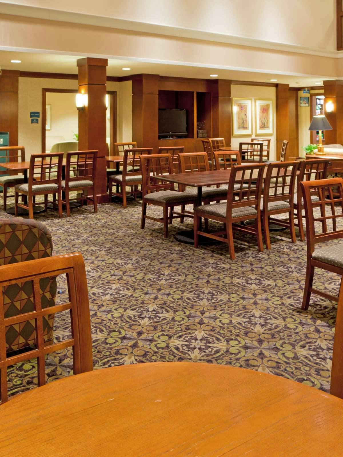 Hotel Staybridge Suites Mclean Tysons Corner photo 5