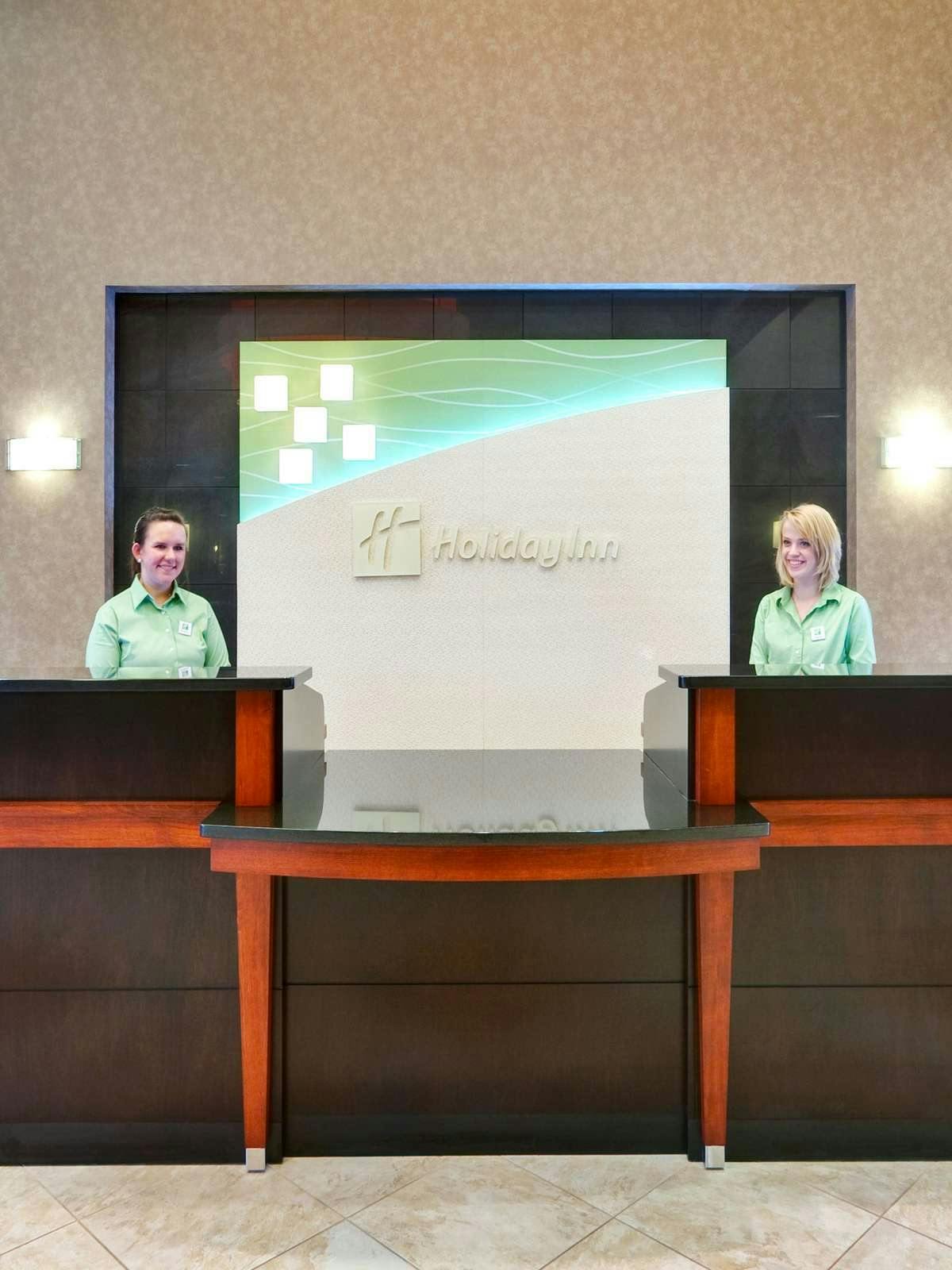 Hotel Holiday Inn Hotel & Suites Memphis Wolfchase Galleria photo 4