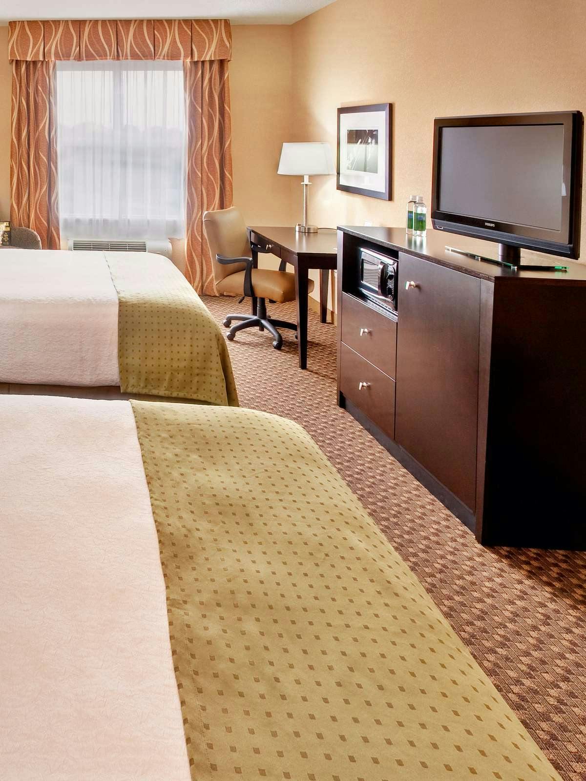 Hotel Holiday Inn Hotel & Suites Memphis Wolfchase Galleria photo 2