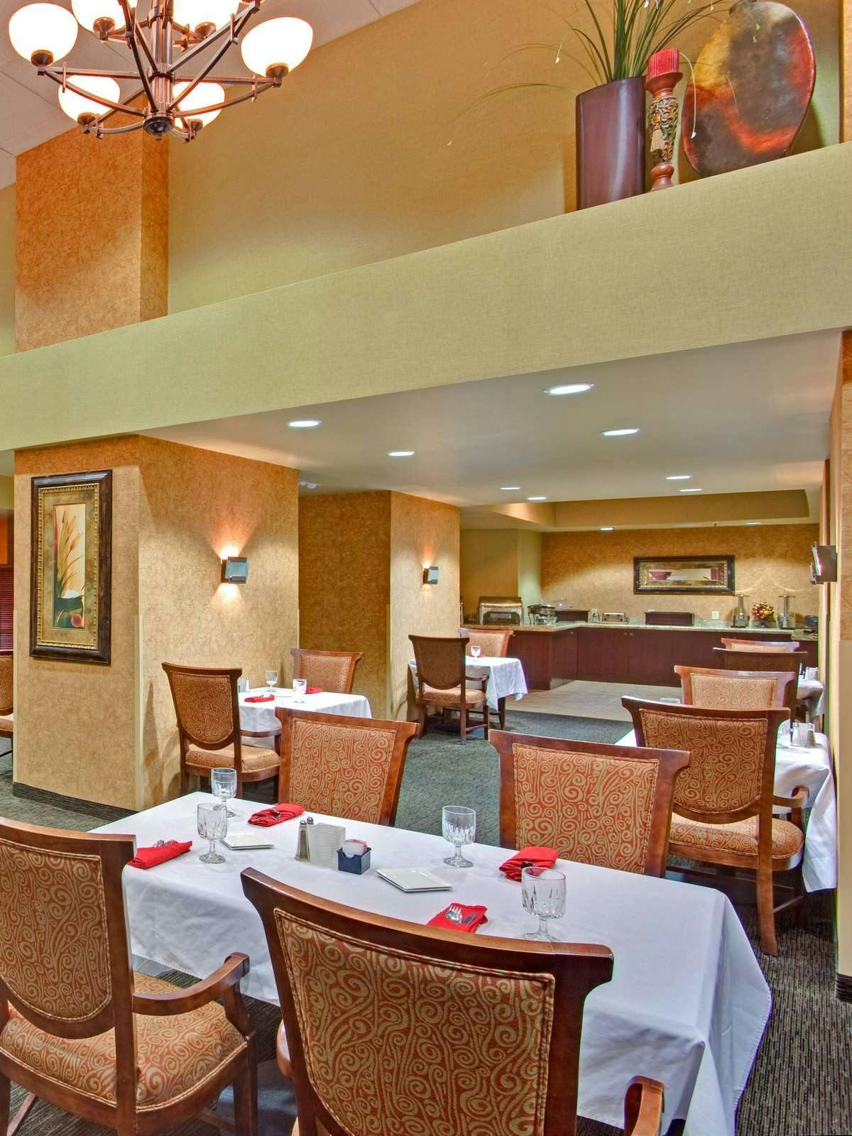 Hotel Holiday Inn Hotel & Suites Mesa photo 5