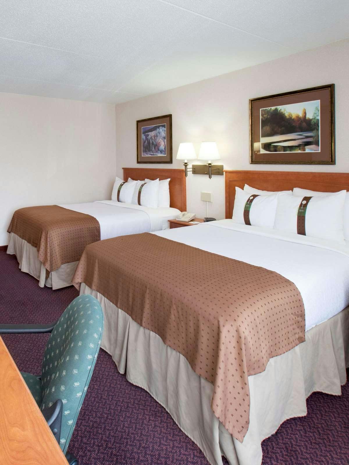 Hotel Holiday Inn Hotel & Suites Des Moines NW photo 1