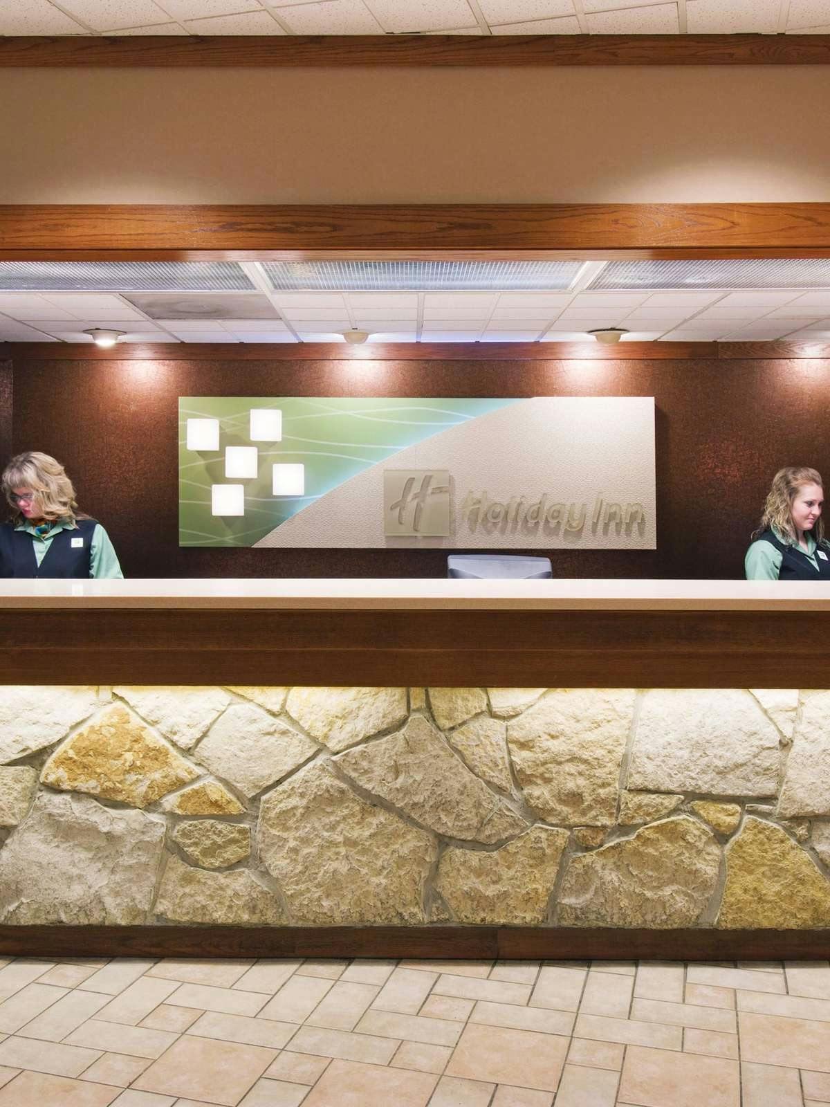 Hotel Holiday Inn Hotel & Suites Des Moines NW photo 3