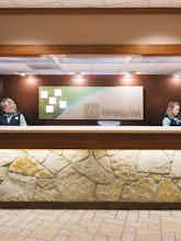 Hotel Holiday Inn Hotel & Suites Des Moines NW photo 3