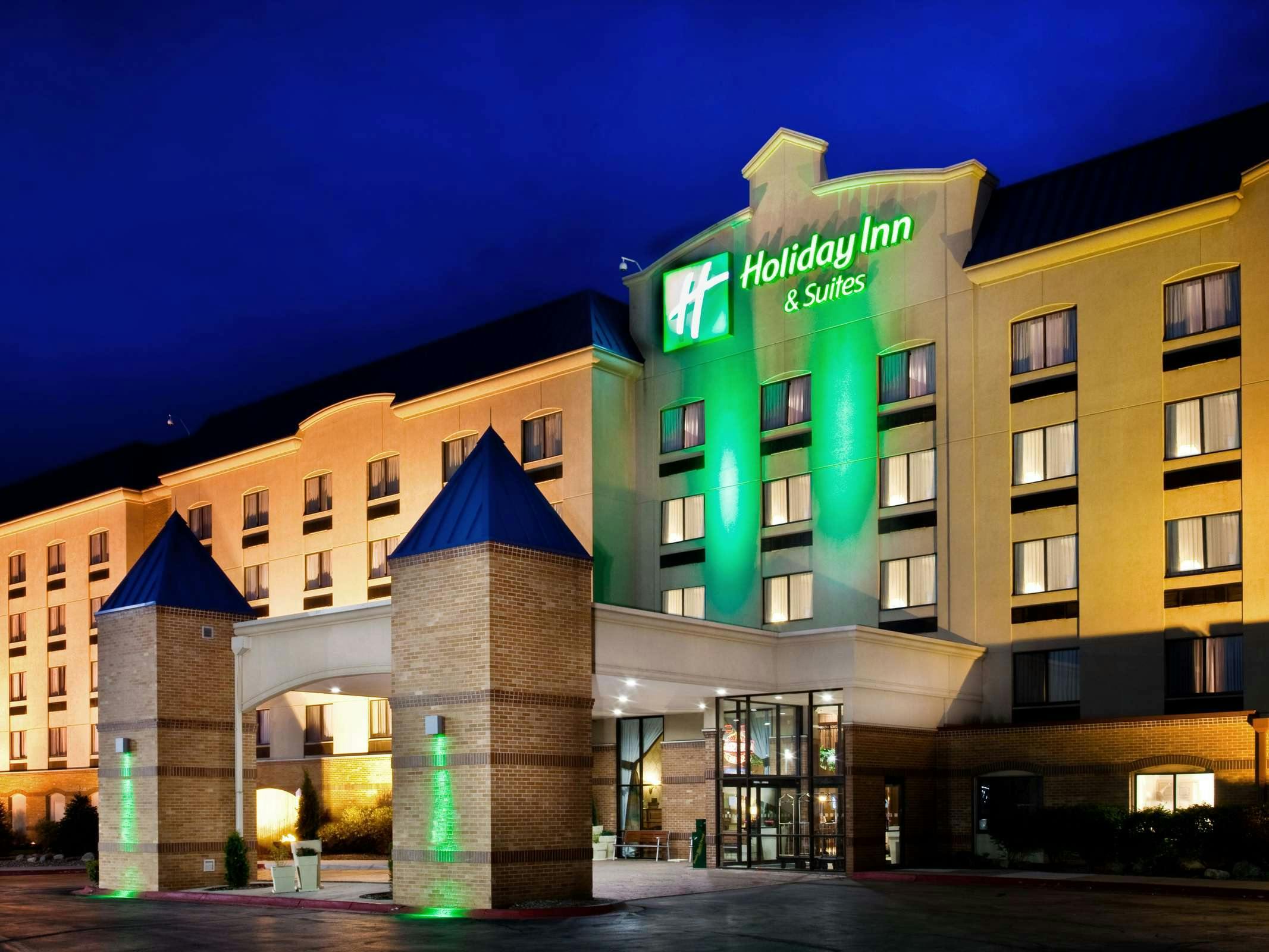 Holiday Inn Hotel & Suites Council Bluffs