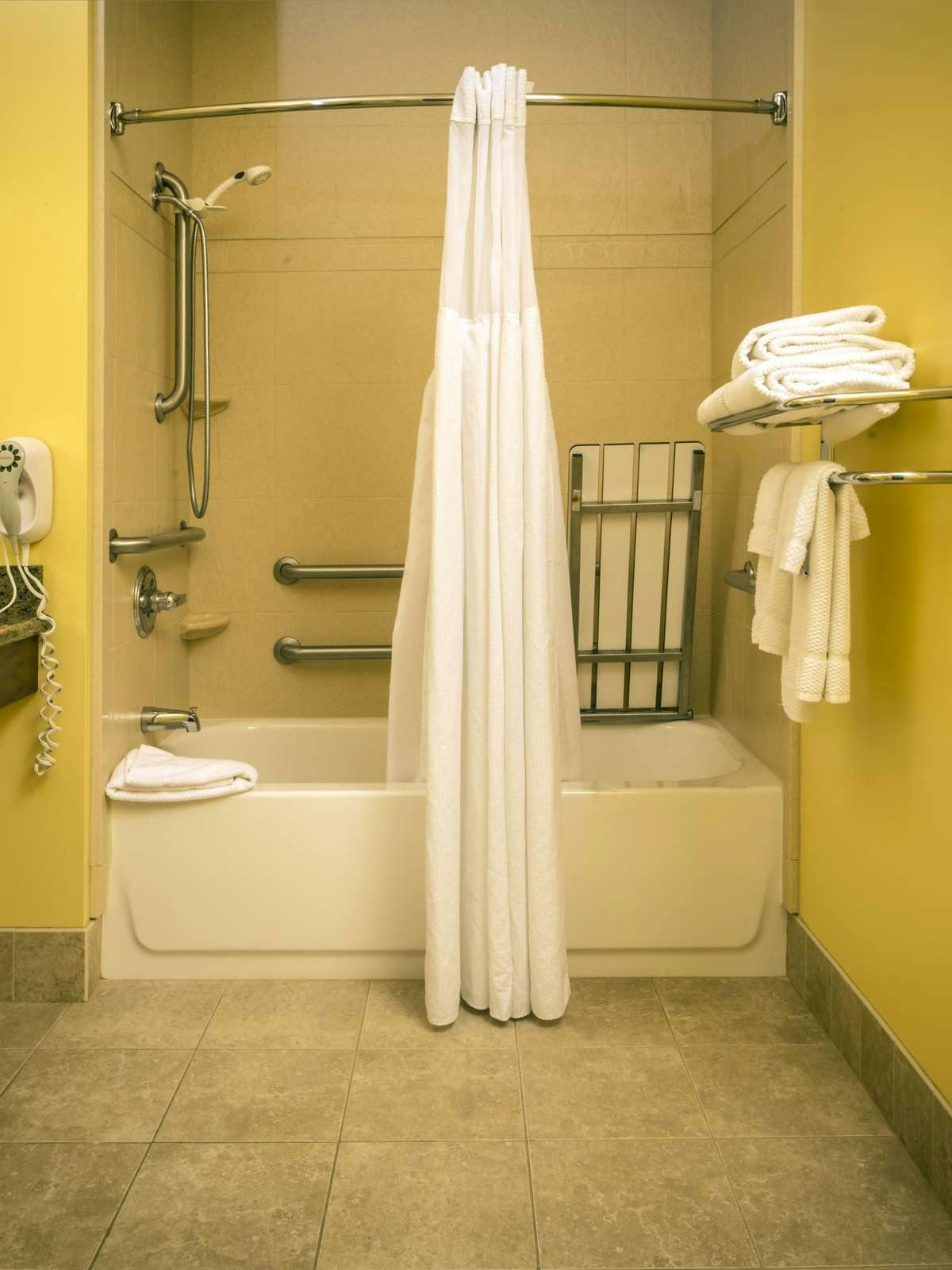 Hotel Staybridge Suites Maumee photo 2