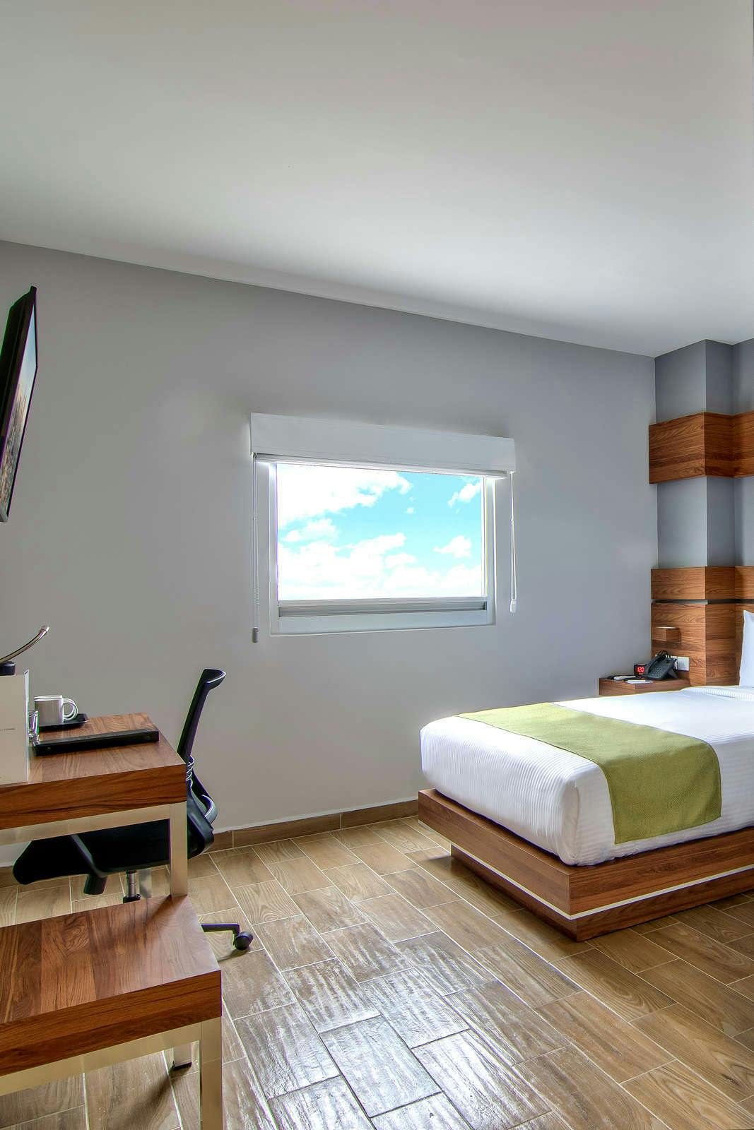 Hotel Sleep Inn Tijuana photo 3