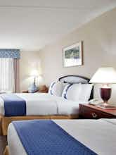 Hotel Holiday Inn Express & Suites Newport News photo 1