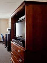 Hotel Holiday Inn Express & Suites Newport News photo 2