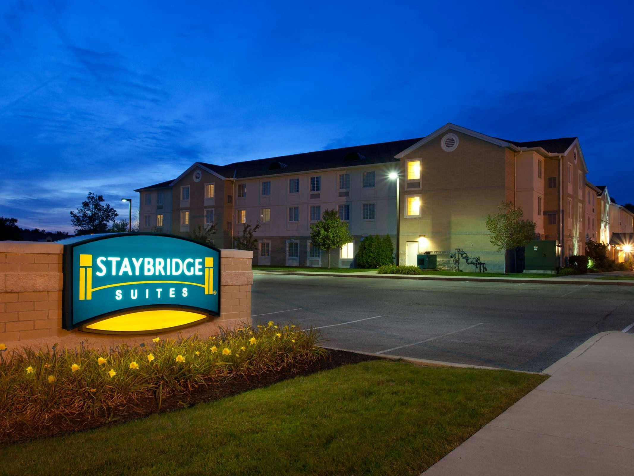 Staybridge Suites Cleveland Mayfield Heights Beachwood