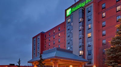 Holiday Inn Hotel & Suites Windsor