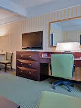 Hotel Holiday Inn Hotel & Suites Windsor photo 2