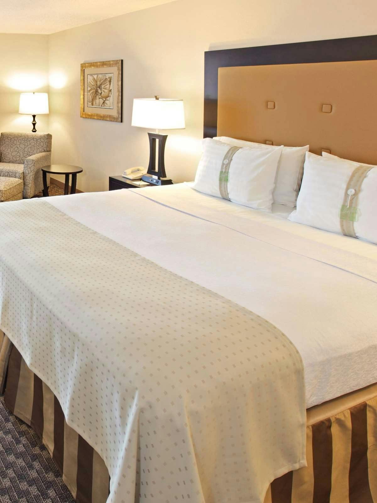 Hotel Holiday Inn Little Rock Airport Conference Center photo 2