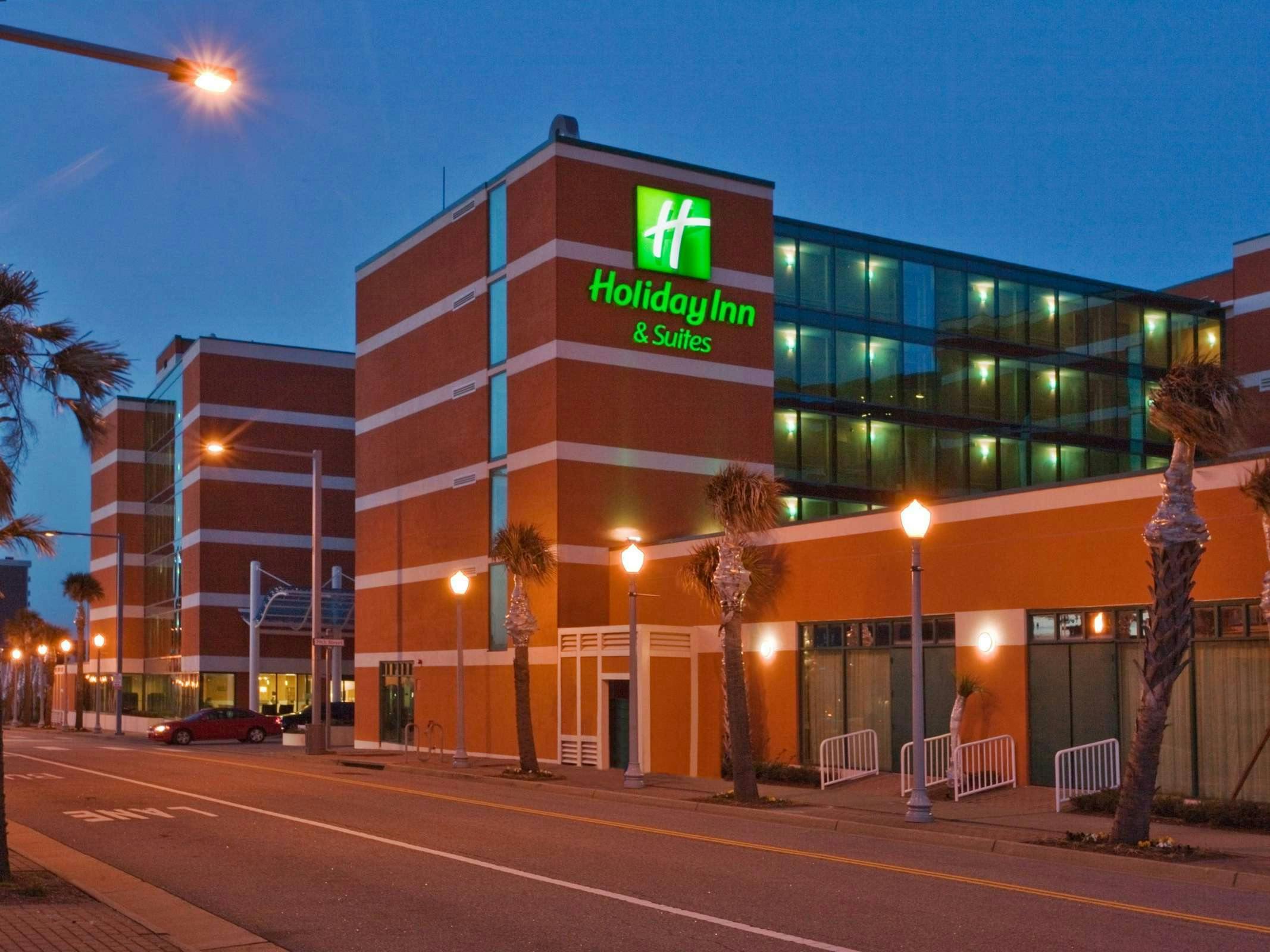 Holiday Inn & Suites Virginia Beach - North Beach, an IHG Hotel