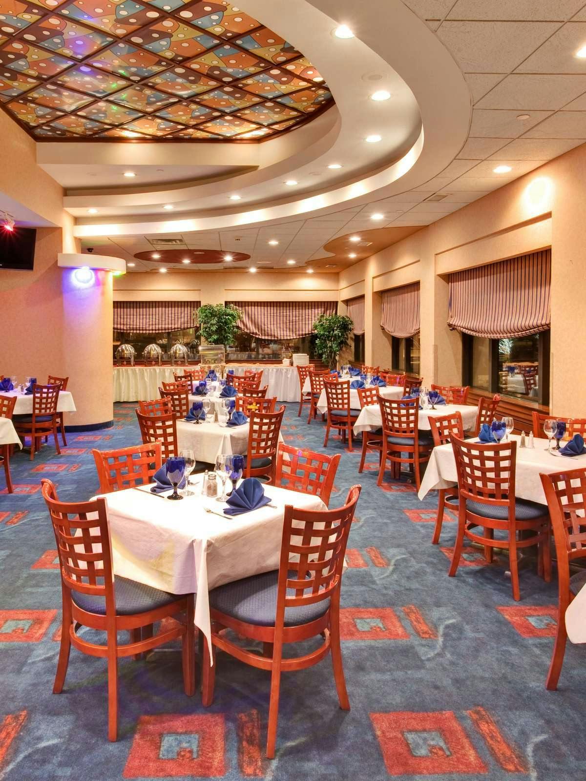 Hotel Holiday Inn Hotel & Suites Warren photo 4