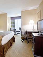 Hotel Holiday Inn Maumee photo 2