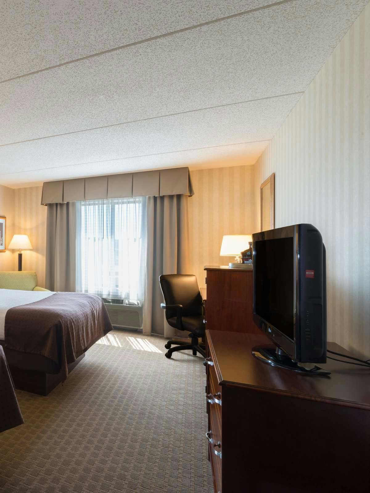 Hotel Holiday Inn Manchester Airport photo 2