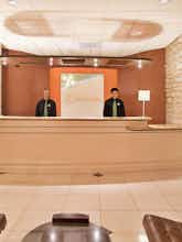 Hotel Holiday Inn Manhattan At The Campus photo 4