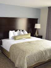 Hotel Staybridge Suites Bowling Green photo 1
