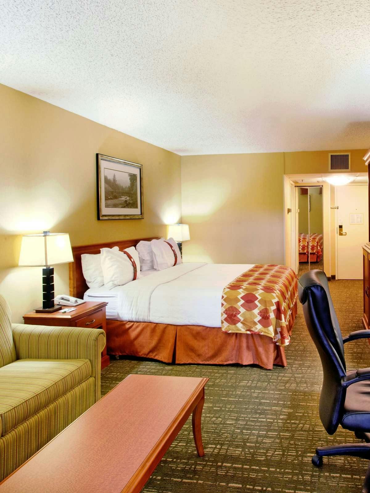 Hotel Holiday Inn Missoula Downtown photo 2