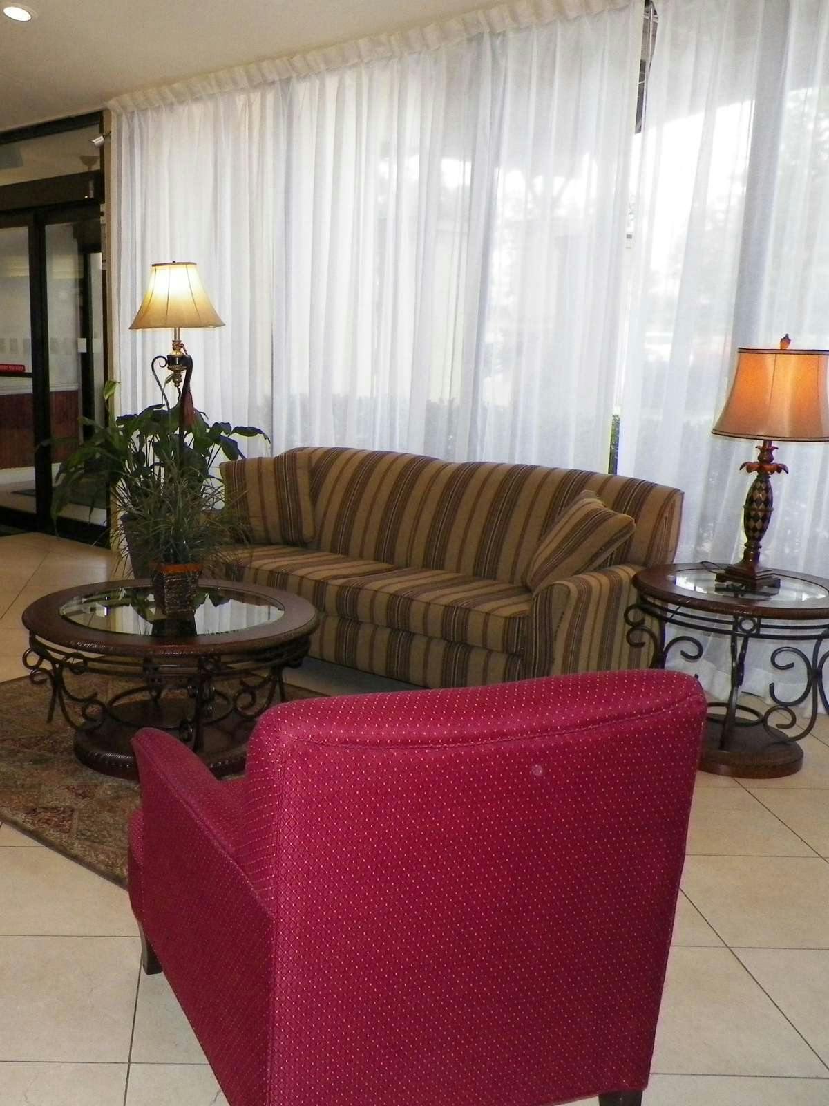 Hotel Holiday Inn Mobile West I 10 photo 3