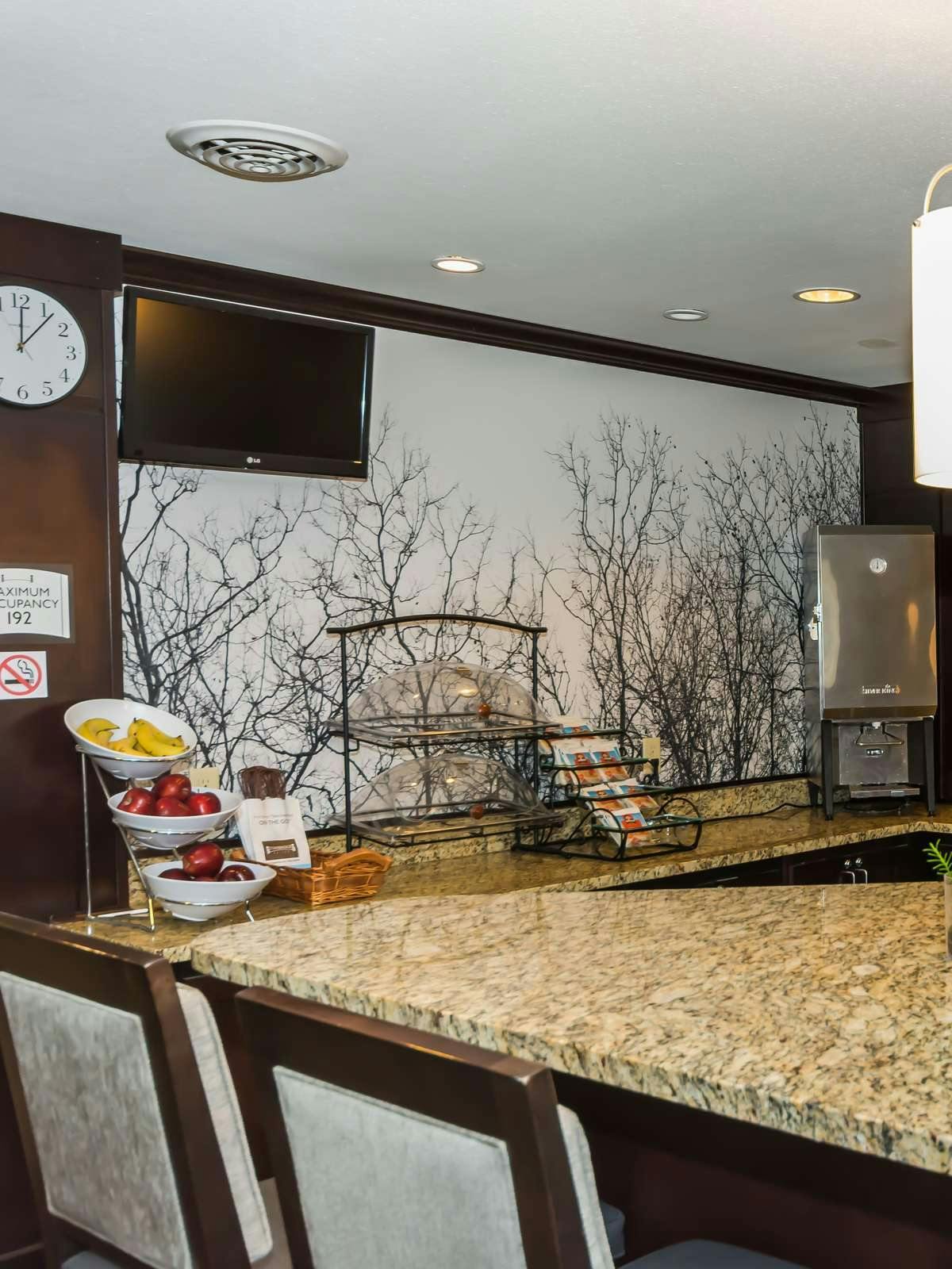 Hotel Staybridge Suites Grand Forks photo 5