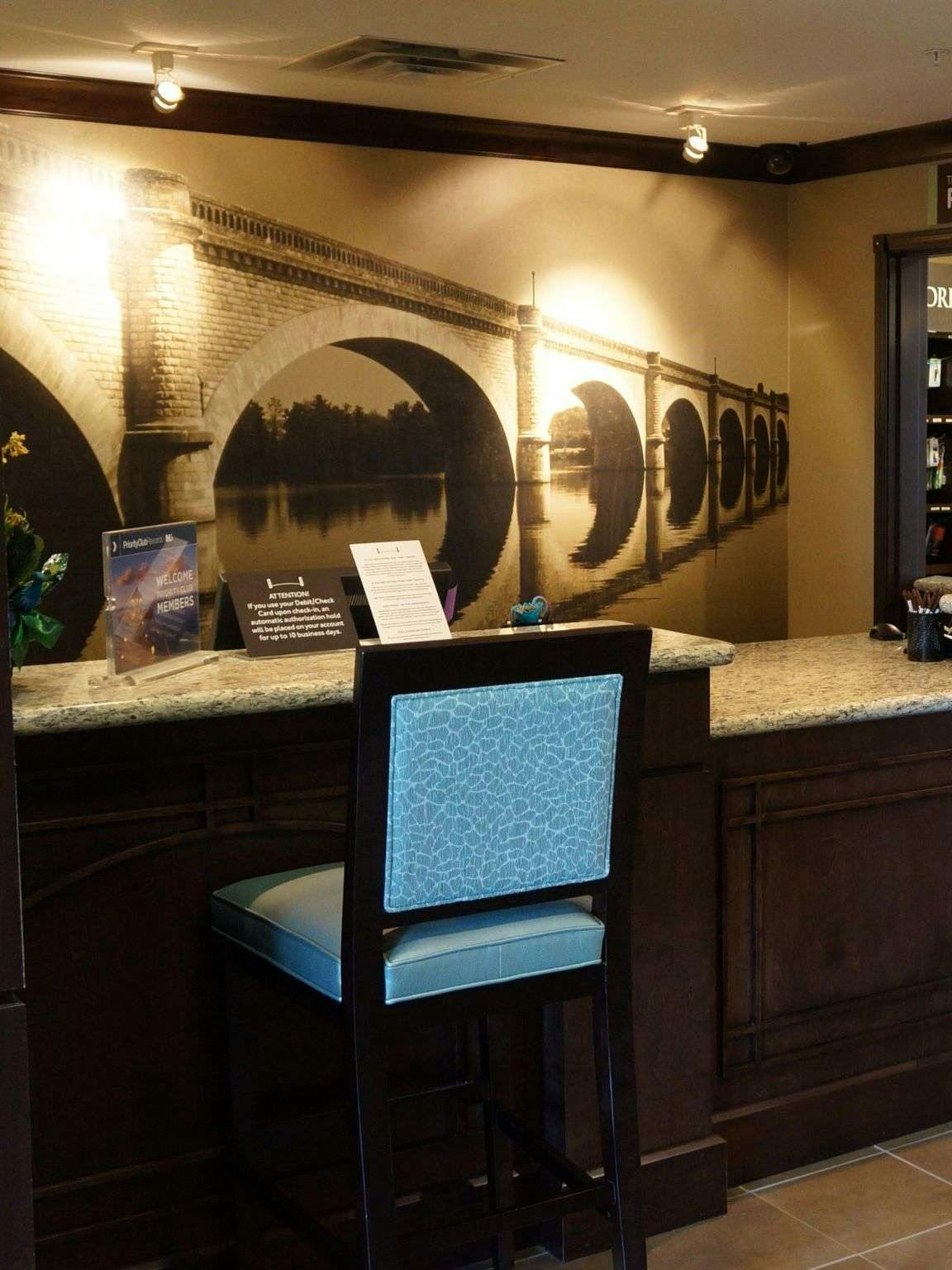 Hotel Staybridge Suites Bismarck photo 5