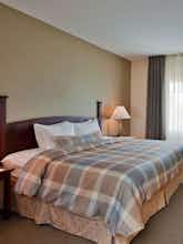 Hotel Staybridge Suites Glendale photo 1
