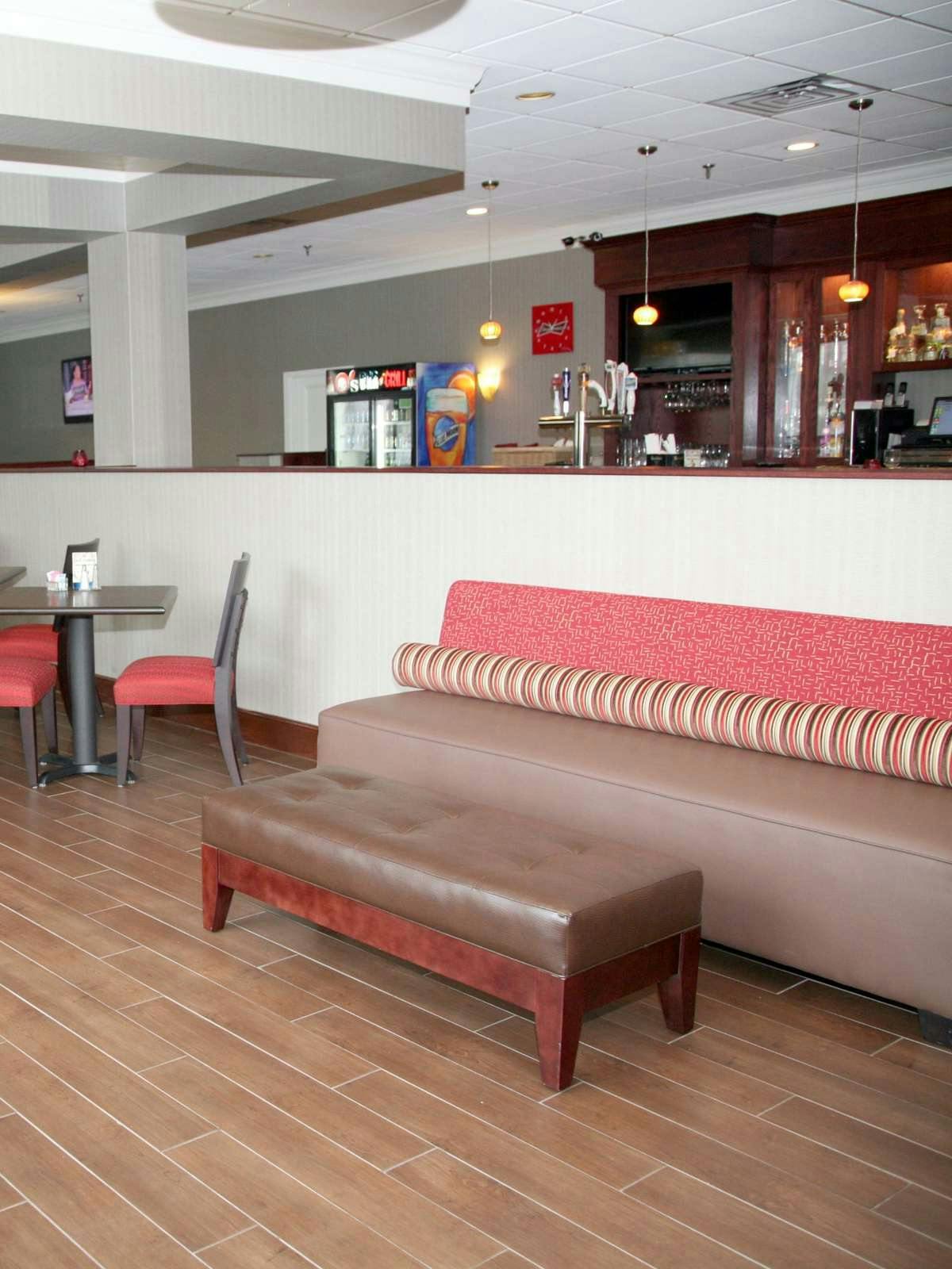 Hotel Holiday Inn New London photo 4