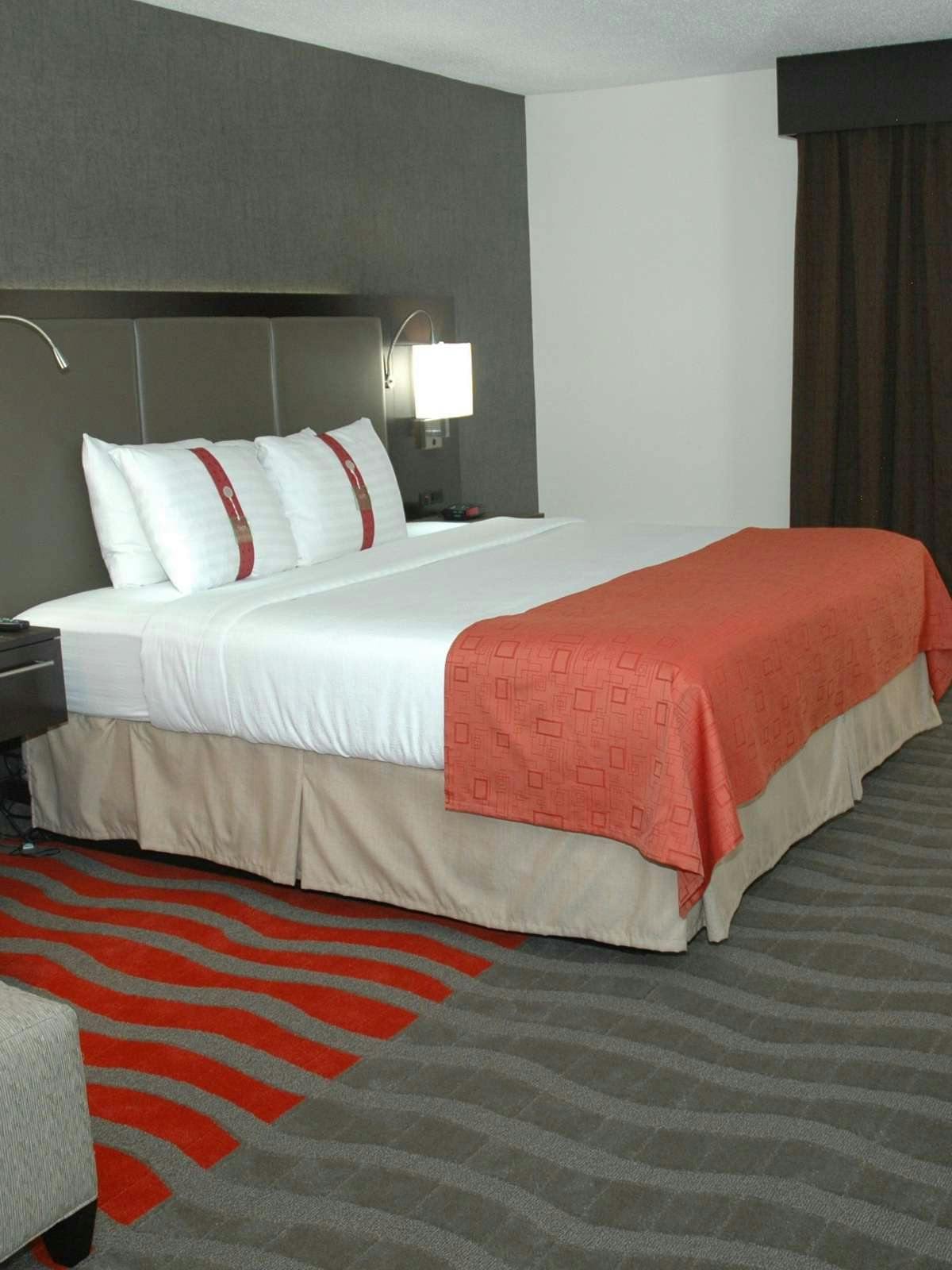 Hotel Holiday Inn New Orleans Downtown Superdome photo 1