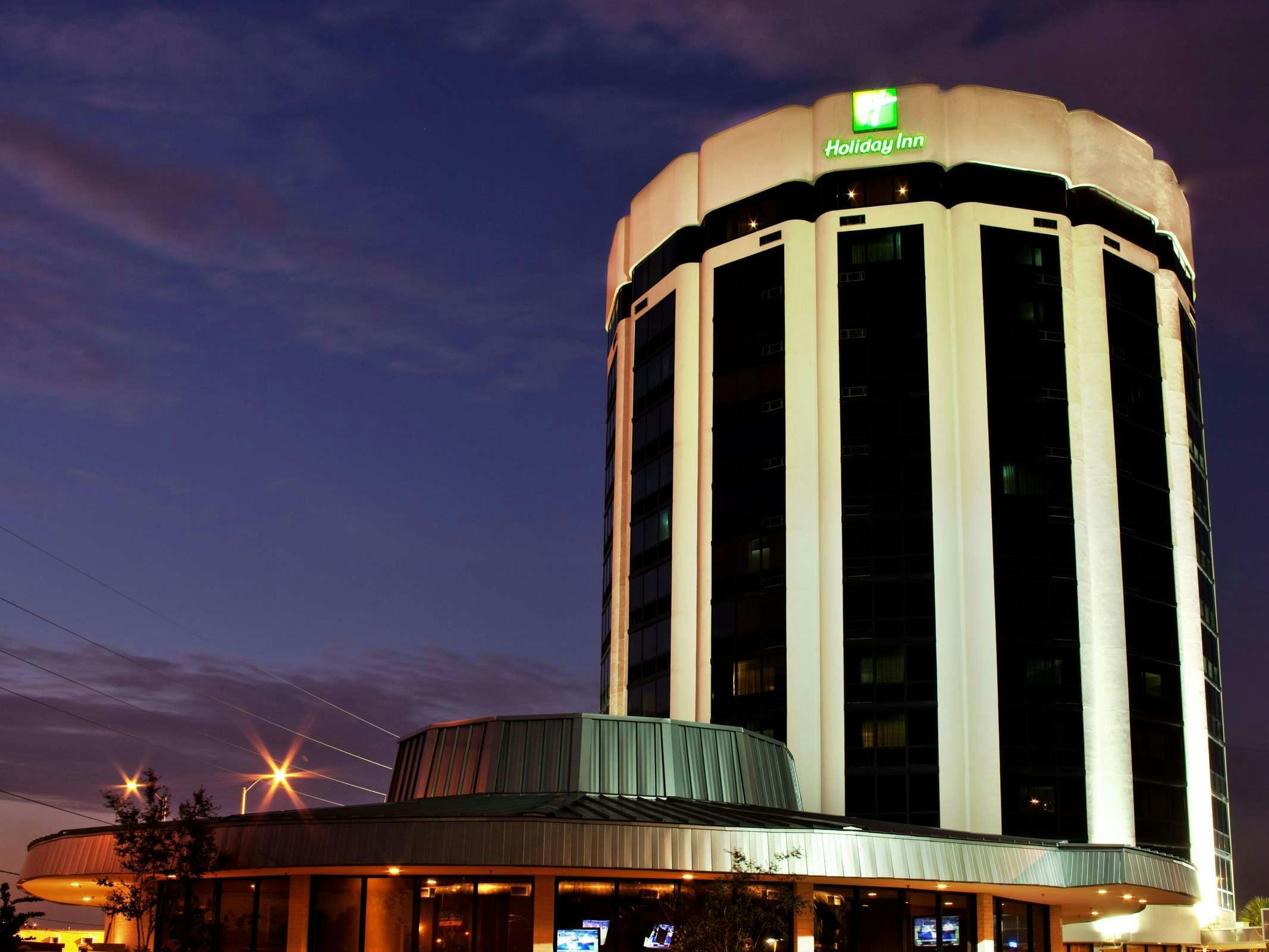 Holiday Inn New Orleans West Bank Tower