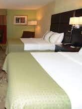 Hotel Holiday Inn Morgantown photo 1