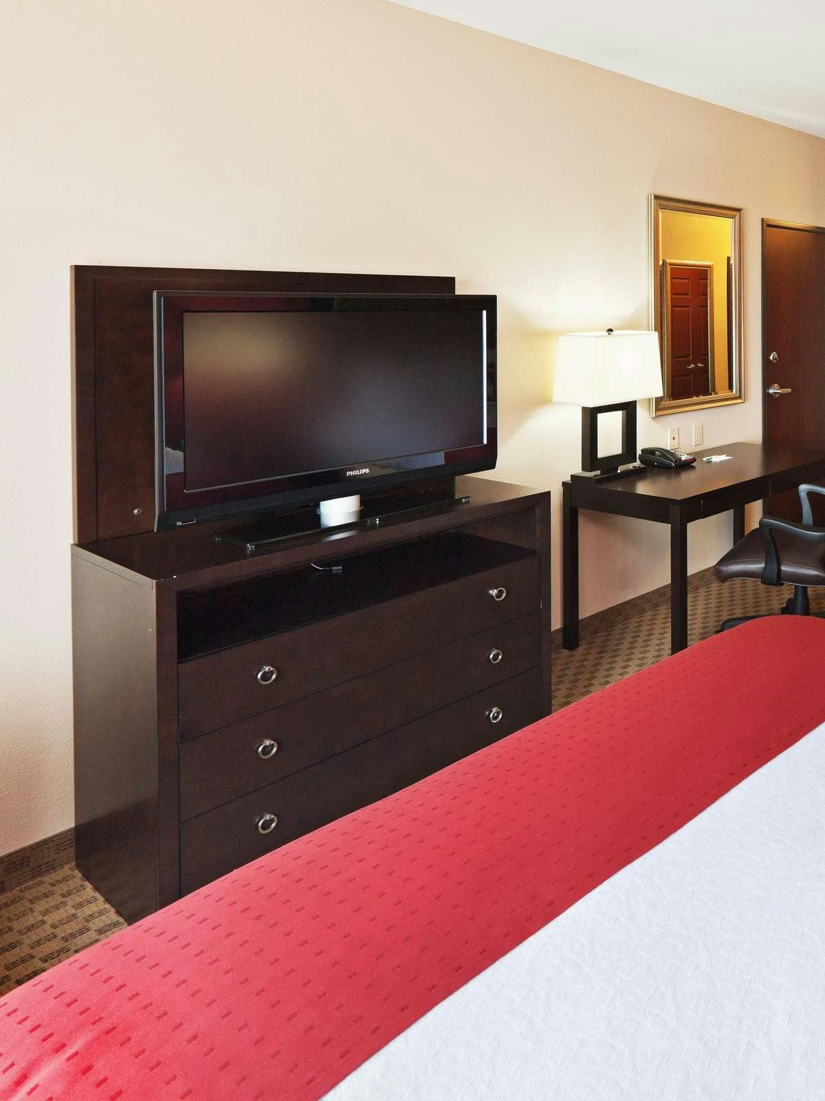 Hotel Holiday Inn Oklahoma City Airport photo 2