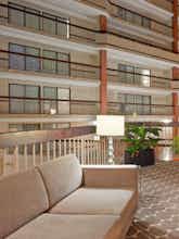 Hotel Holiday Inn Oakville (Centre) photo 5