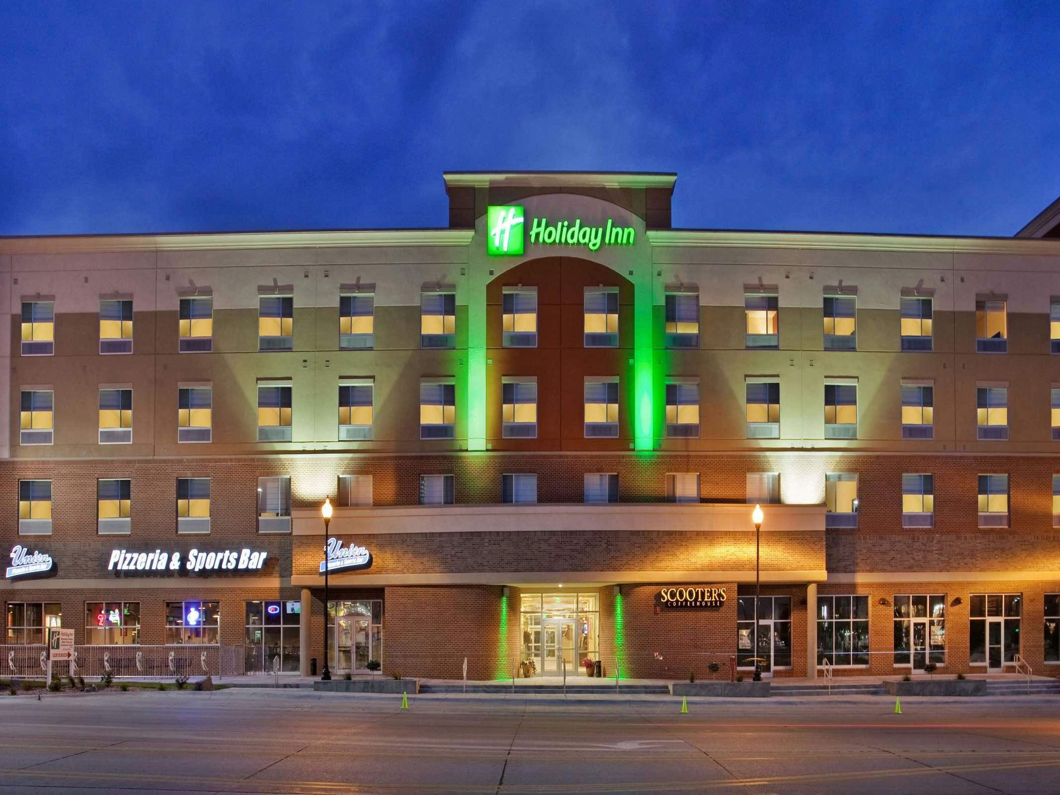 Holiday Inn Omaha Downtown Airport