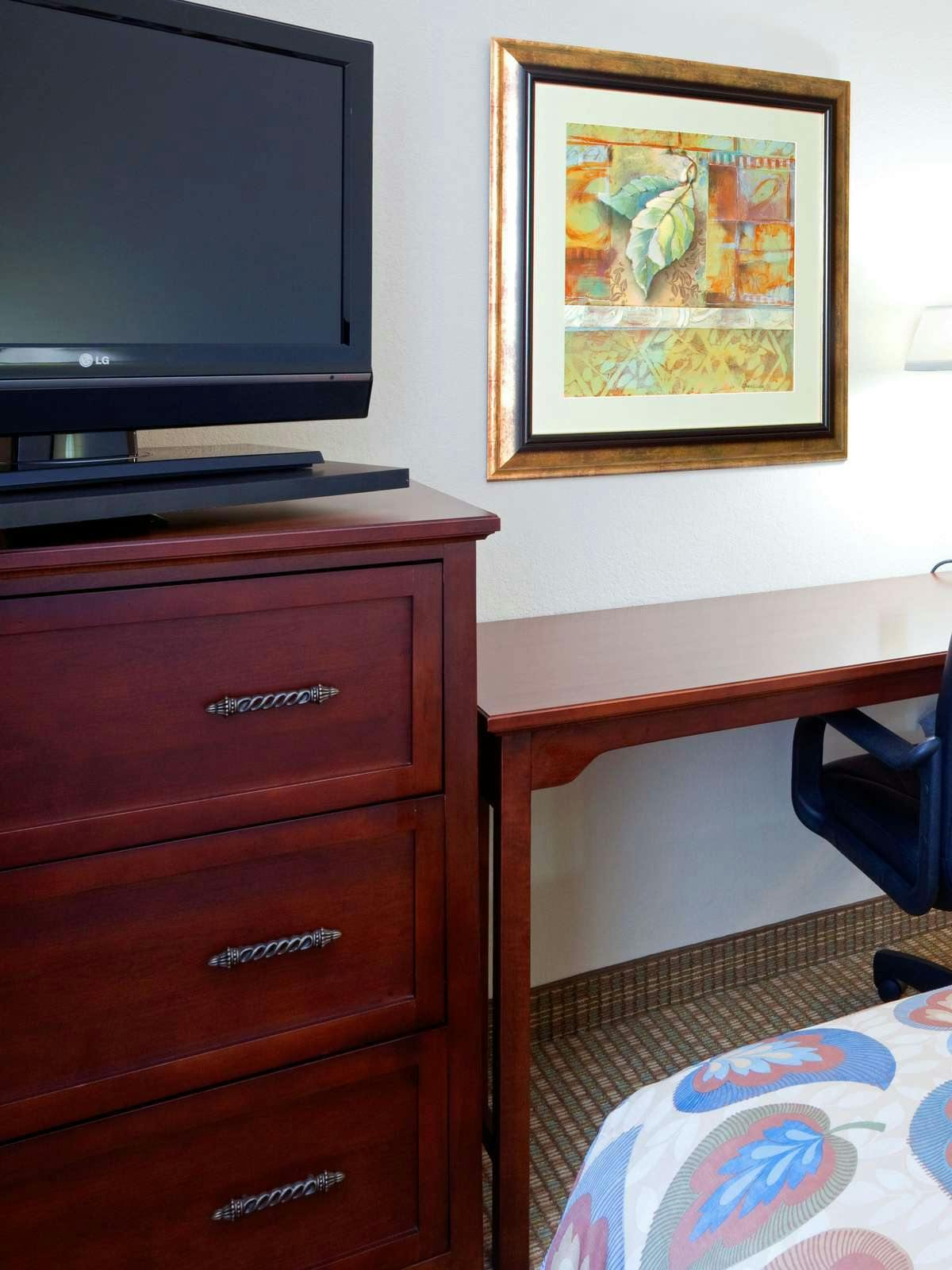 Hotel Staybridge Suites Durham Chapel Hill RTP photo 2