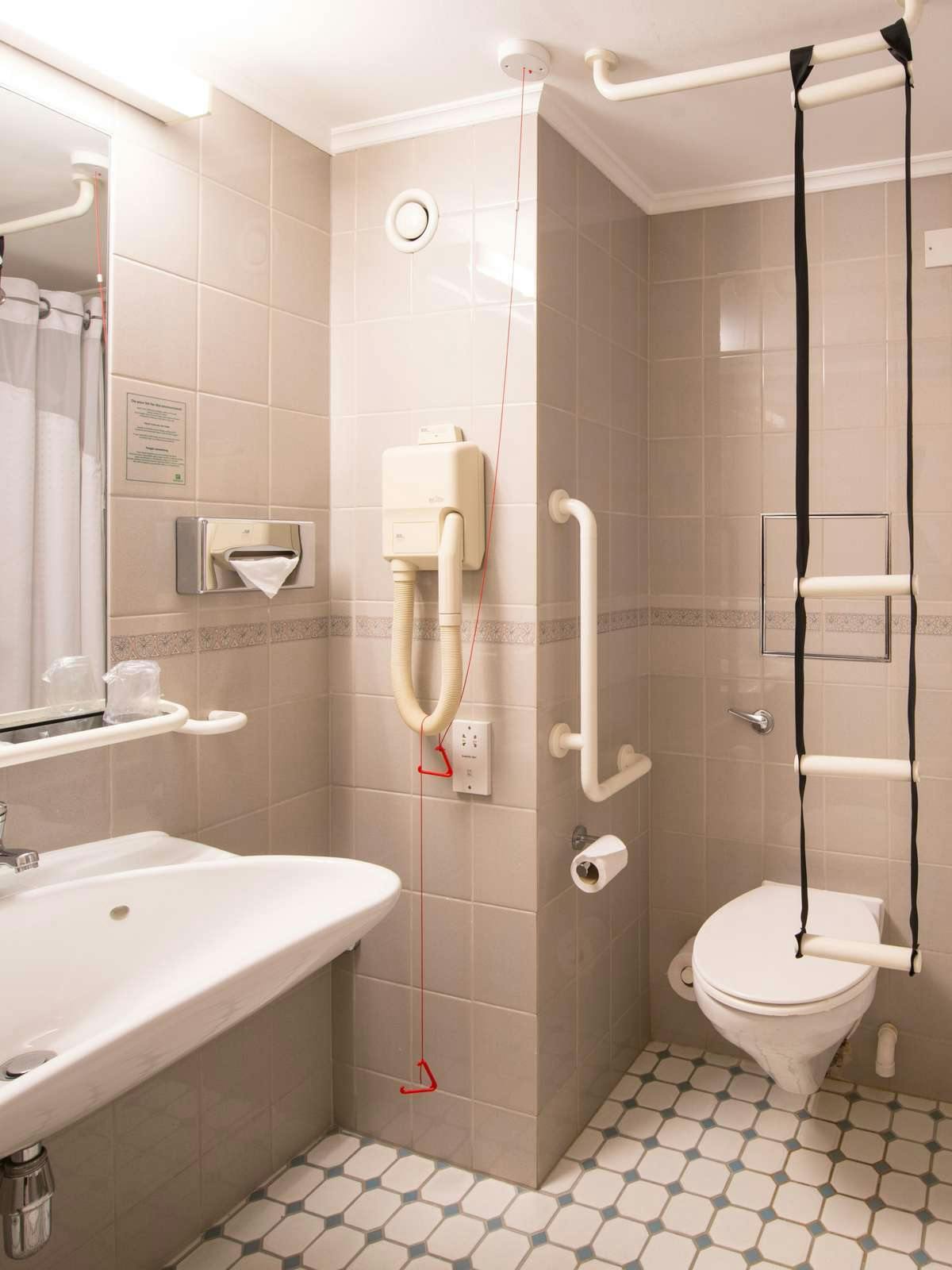 Hotel Holiday Inn Northampton photo 3