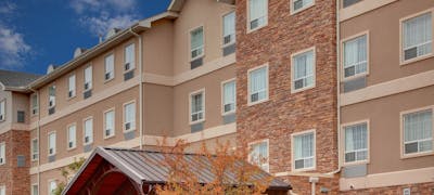 Staybridge Suites Calgary Airport