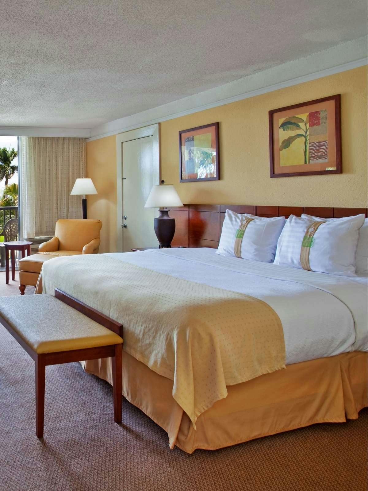 Hotel Holiday Inn Ponce & Tropical Casino photo 1