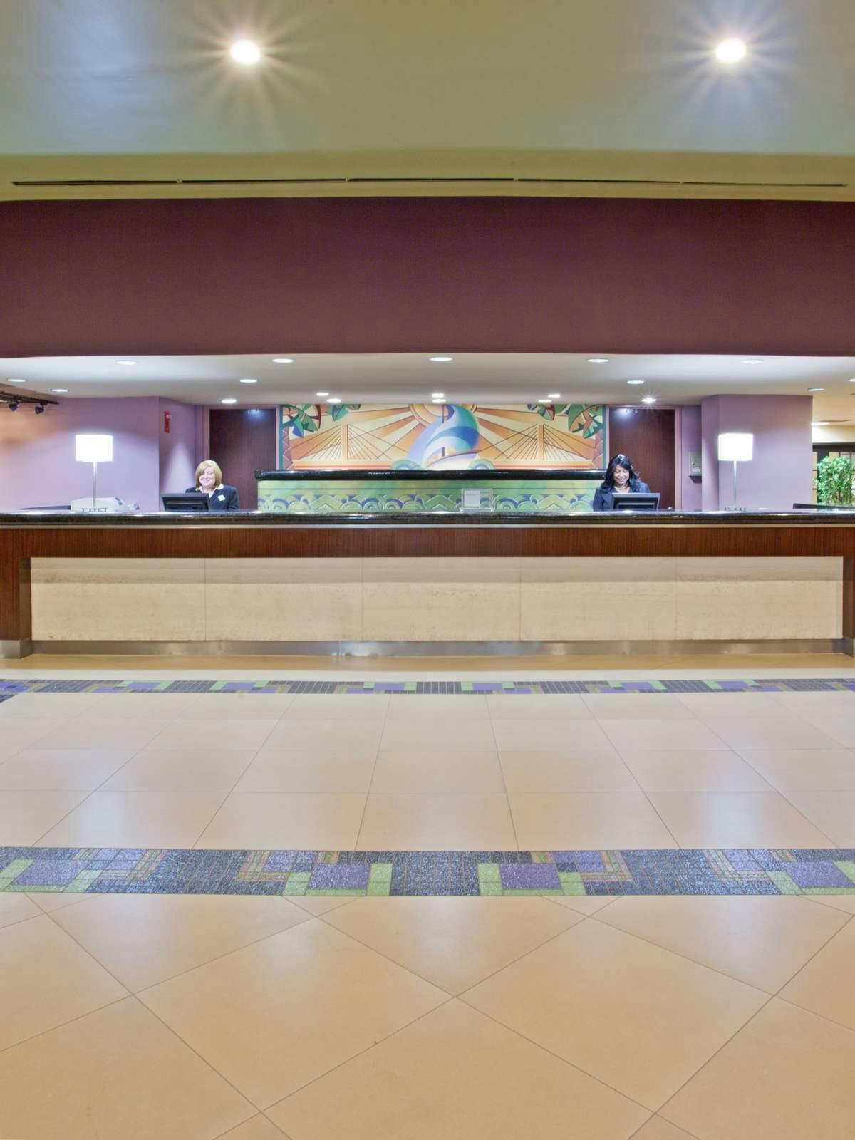 Hotel Holiday Inn Port Arthur Park Central photo 2