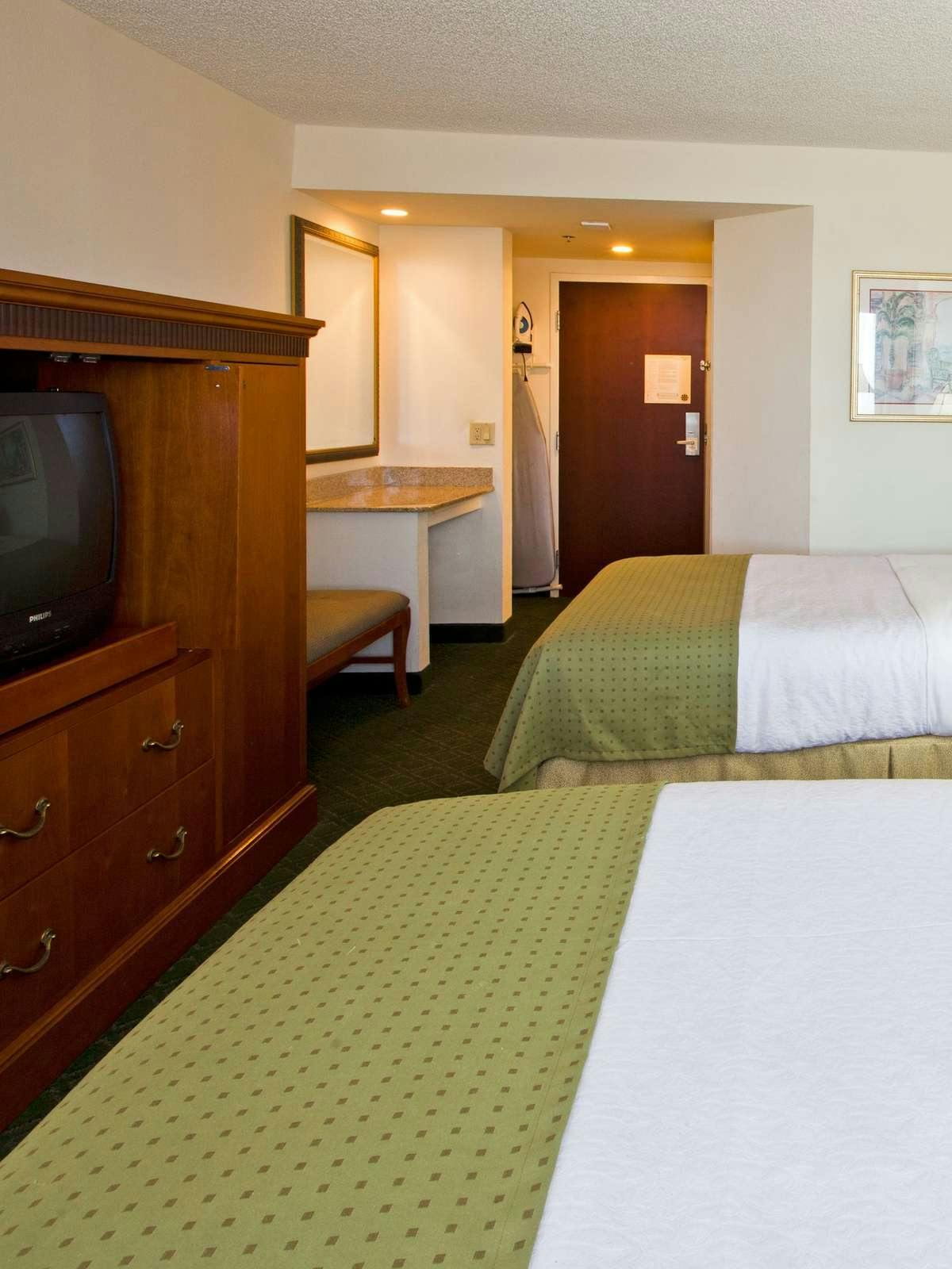 Hotel Holiday Inn Port St Lucie photo 2