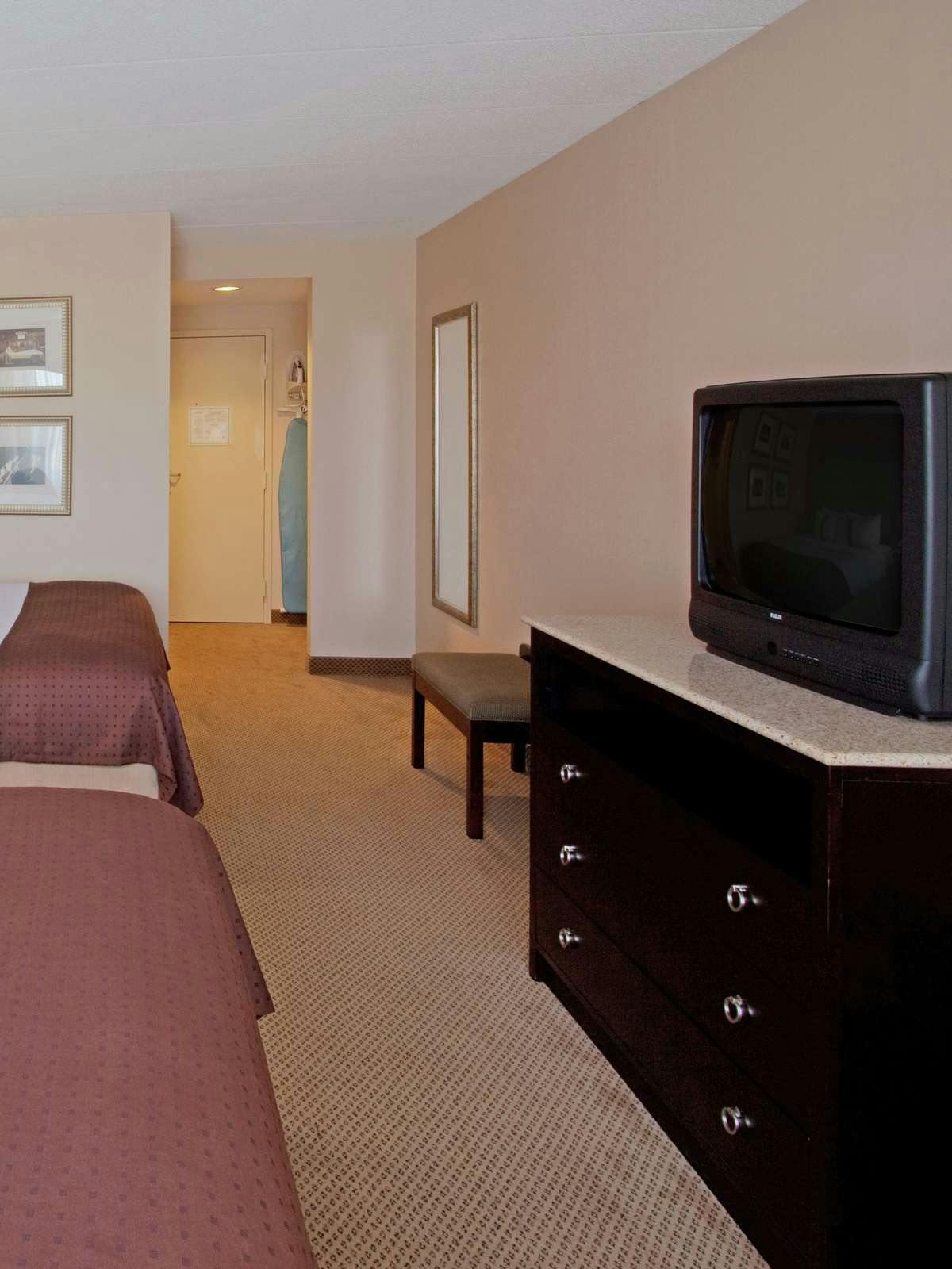 Hotel Holiday Inn Portsmouth photo 2